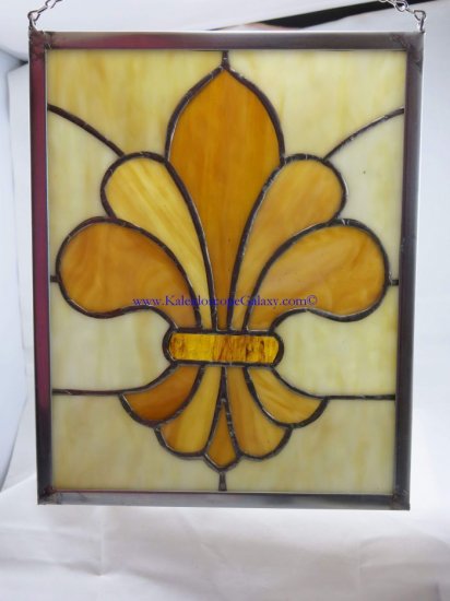 Fleur de Lis Suncatcher - Click Image to Close